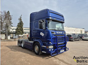 Тягач SCANIA R 520