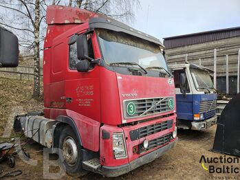 Тягач VOLVO FH12