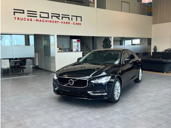 Легковой автомобиль VOLVO