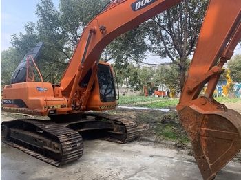 Гусеничный экскаватор DOOSAN