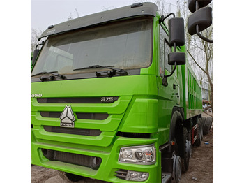 Самосвал SINOTRUK HOWO