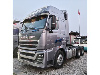 Тягач SINOTRUK HOWO