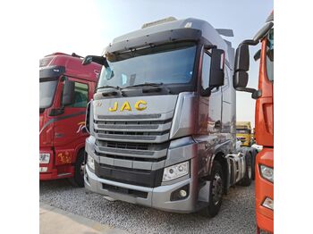 Тягач JAC