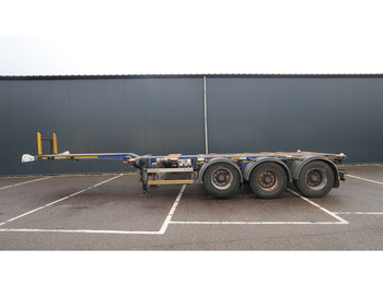 Полуприцеп-контейнеровоз/ Сменный кузов D-TEC