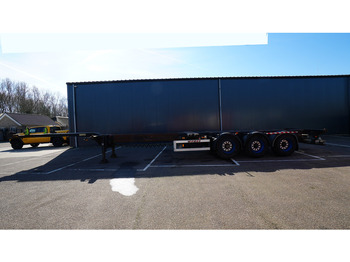 Полуприцеп-контейнеровоз/ Сменный кузов NOOTEBOOM