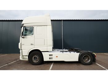 Тягач DAF XF 460