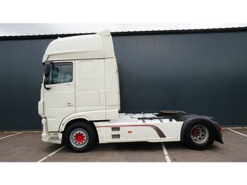 Тягач DAF XF 480