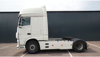 Тягач DAF XF 480