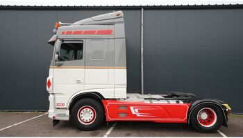 Тягач DAF XF 480