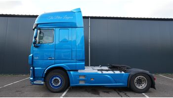 Тягач DAF XF 530