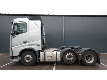 Тягач VOLVO FH 420