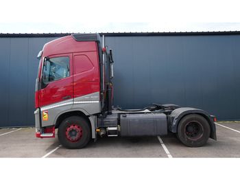 Тягач VOLVO FH 420