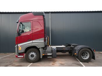 Тягач VOLVO FH 420