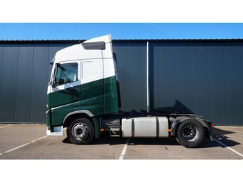 Тягач VOLVO FH 420