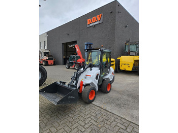 Колёсный погрузчик BOBCAT L28