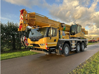 Вседорожный кран XCMG