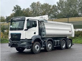 Самосвал MAN TGS 41.440