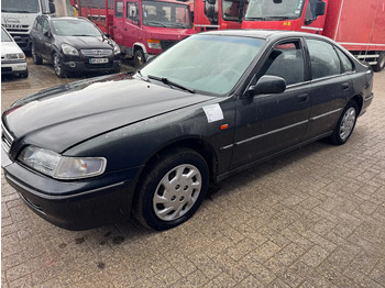Седан HONDA