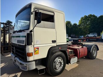 Тягач RENAULT