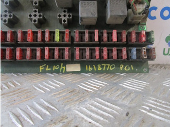 Электрическая система для Грузовиков VOLVO FL10/FL7 FUSEBOARD 1618770-P01: фото 2