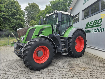 Трактор FENDT 828 Vario