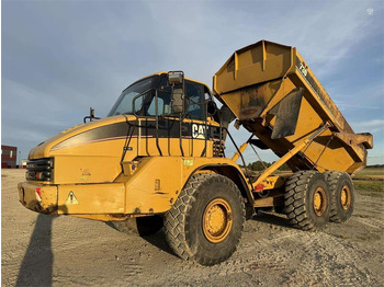 Сочленённый самосвал CATERPILLAR 730