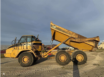 Сочленённый самосвал CATERPILLAR 730