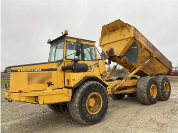 Сочленённый самосвал VOLVO A25C