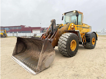 Колёсный погрузчик VOLVO L180C