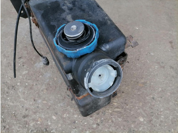 Подготовка топлива для Грузовиков Volvo Ad Blue tank 82169309: фото 5
