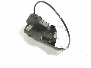 Дверь и запчасти VOLVO