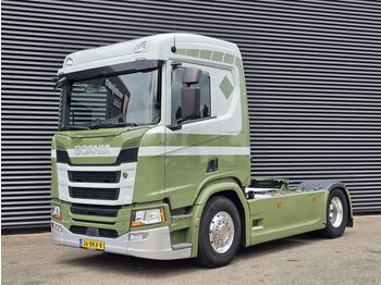 Тягач SCANIA R 410