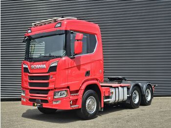 Тягач SCANIA R 580
