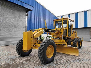Грейдер CATERPILLAR 140H