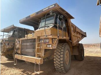 Карьерный самосвал CATERPILLAR