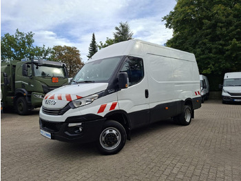 Малотоннажный бортовой грузовик IVECO Daily 50c18
