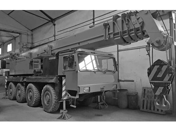 Мобильный кран LIEBHERR LTM 1070