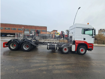Грузовик-шасси MAN TGA 35.390