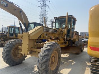 Грейдер CATERPILLAR 140H