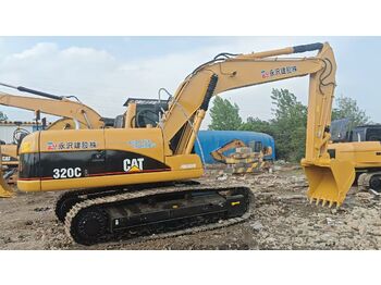 Гусеничный экскаватор CATERPILLAR 320CL