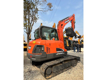 Гусеничный экскаватор DOOSAN DX60-9C