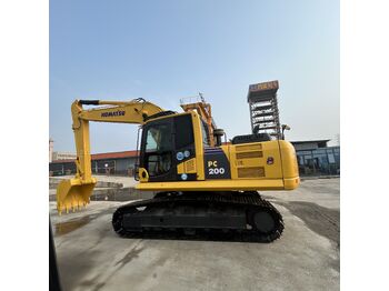 Экскаватор KOMATSU PC200-8