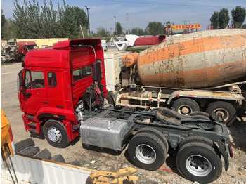 Тягач SINOTRUK HOWO