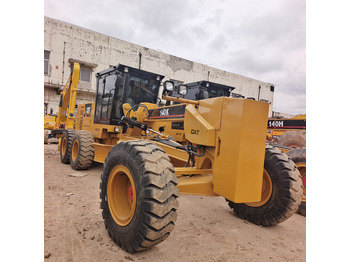 Грейдер CATERPILLAR 140K