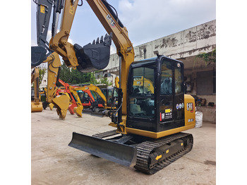 Мини-экскаватор CATERPILLAR 305.5E2