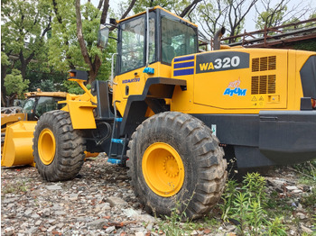 Колёсный погрузчик KOMATSU WA320
