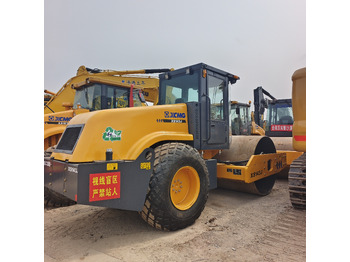 Дорожный каток XCMG XS143J
