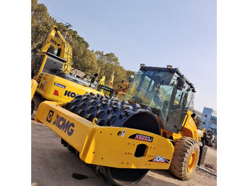 Дорожный каток XCMG XS223J