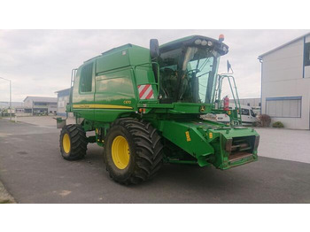 Зерноуборочный комбайн JOHN DEERE C670