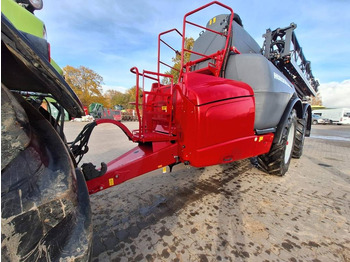 Прицепной опрыскиватель HORSCH